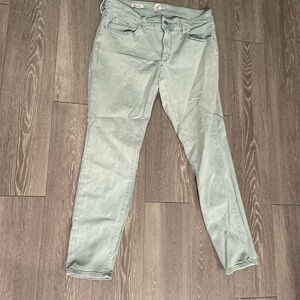 Universal Thread Mid-Rise Skinny Jeans in Mint Green